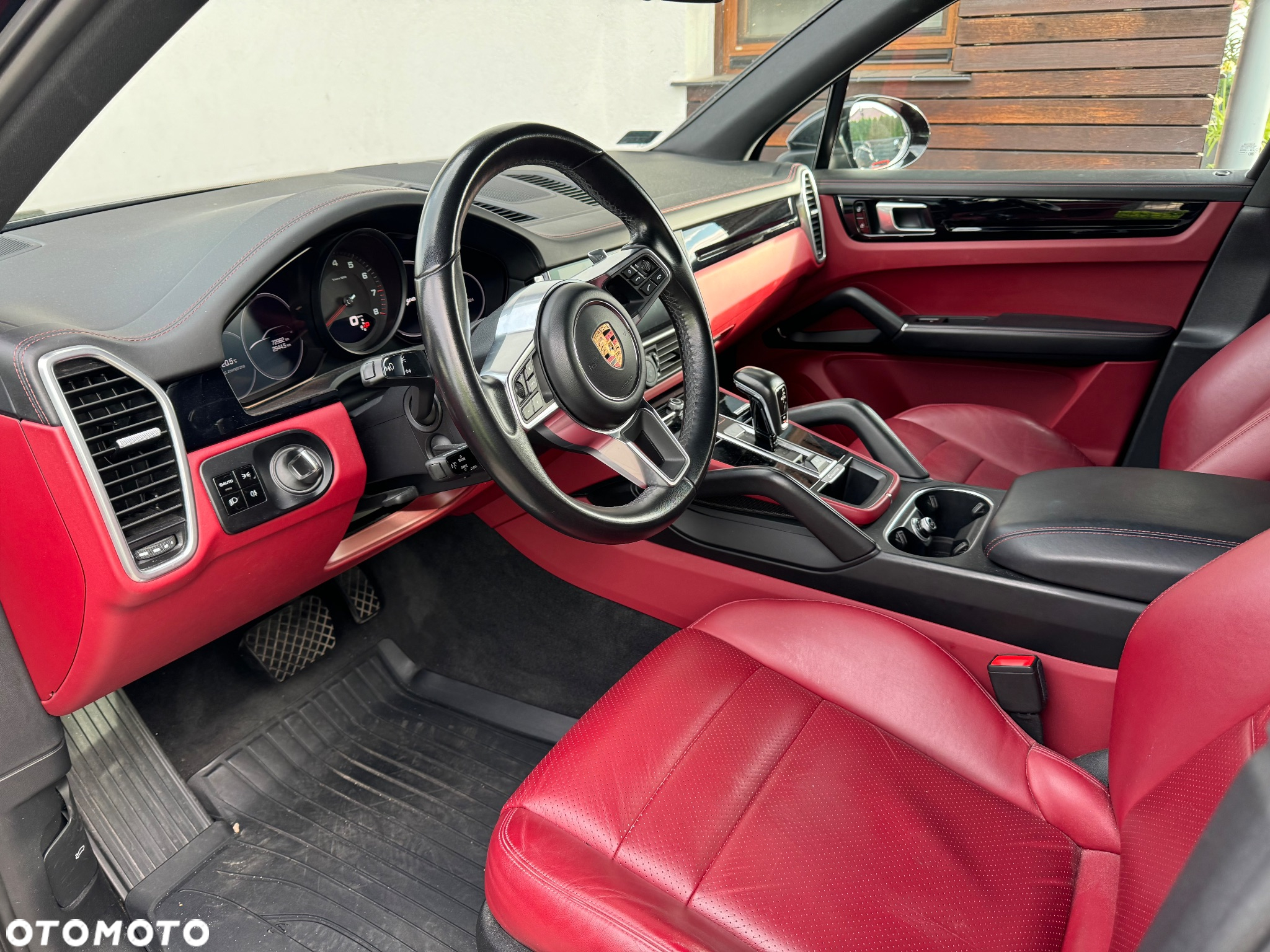 Porsche Cayenne Standard - 7