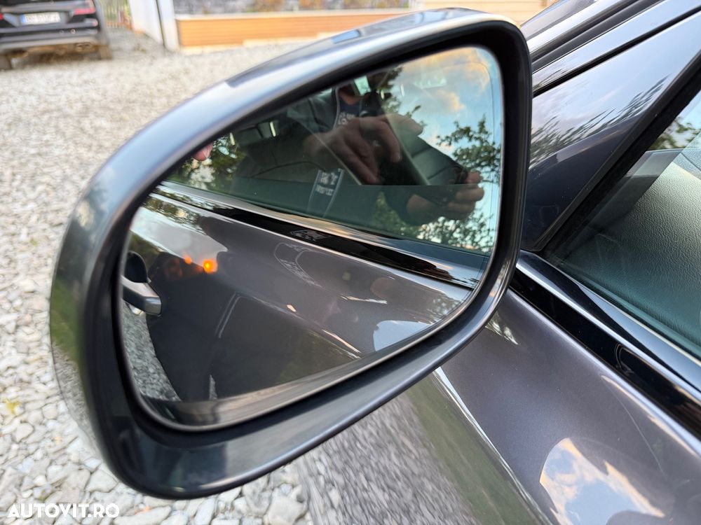 Jaguar XF 20d AWD Aut. R-Sport - 13