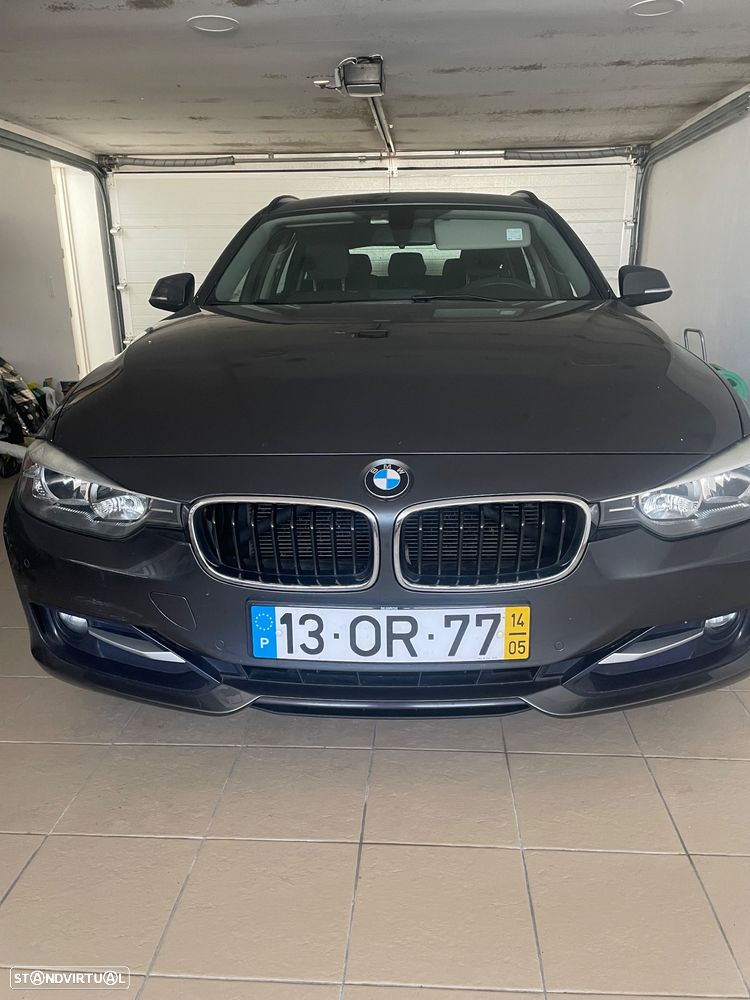 BMW 318 d xDrive - 1