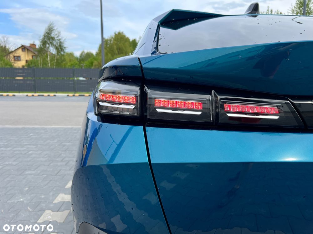 Peugeot 408 1.2 PureTech Allure Pack S&S EAT8 - 11