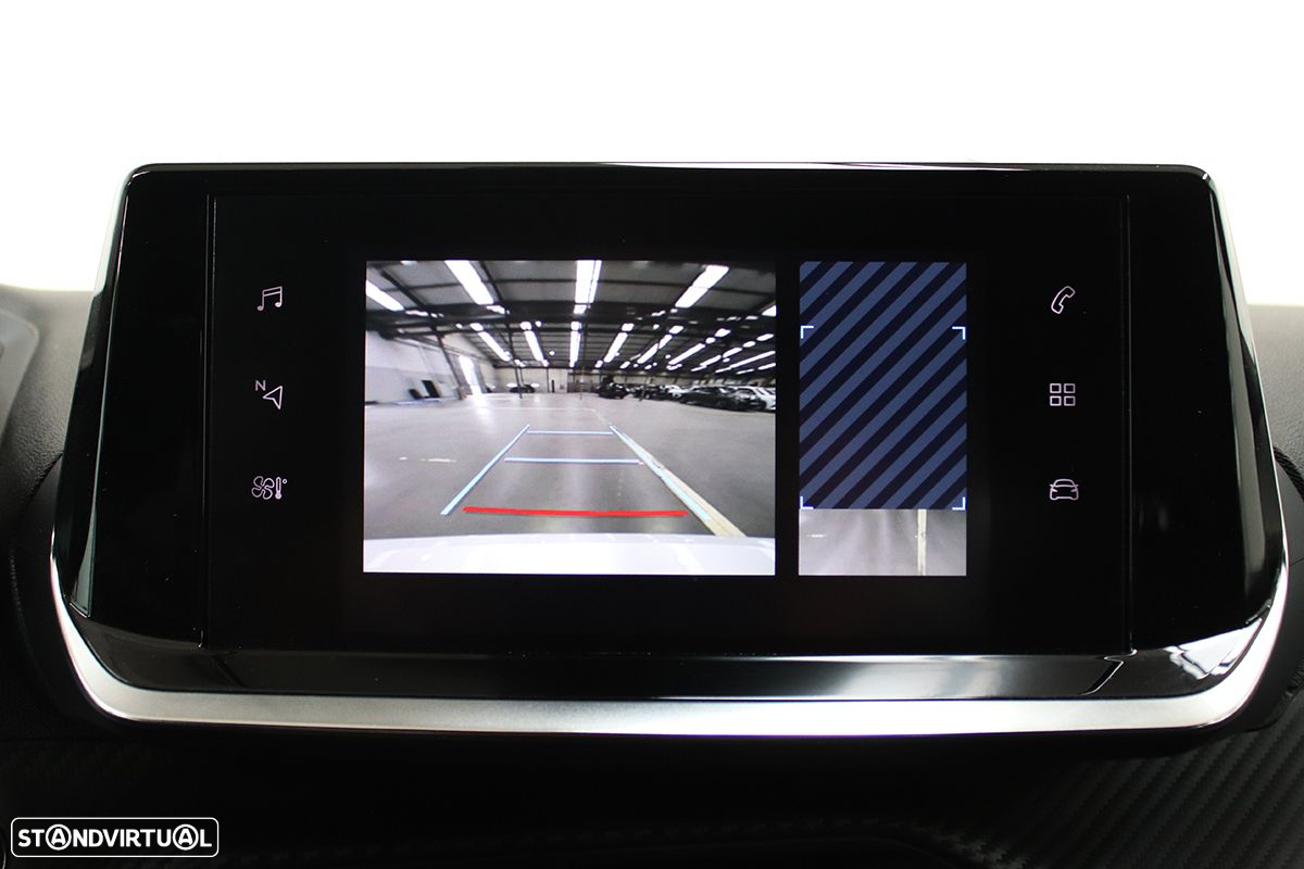 Peugeot e-2008 50 kWh GT - 12