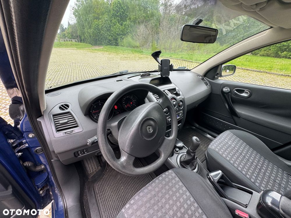 Renault Megane 1.5 dCi Confort Authentique - 8