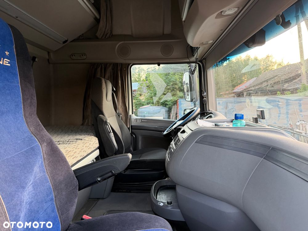 DAF XF 106.460 / AUTOMAT / TELEWIZOR / LAMPY LED / NOWE TACHO / 2016 ROK - 37