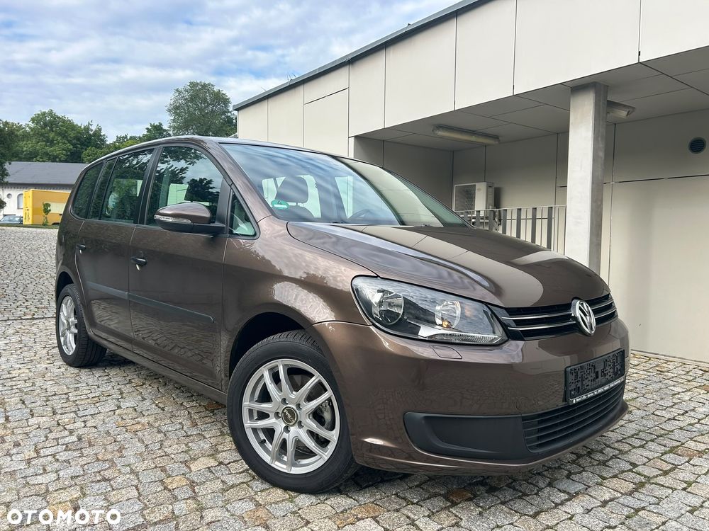 Volkswagen Touran 1.6 TDI DPF BlueMotion Technology DSG Highline - 4