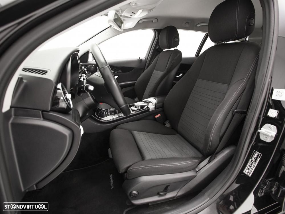 Mercedes-Benz C 200 - 12