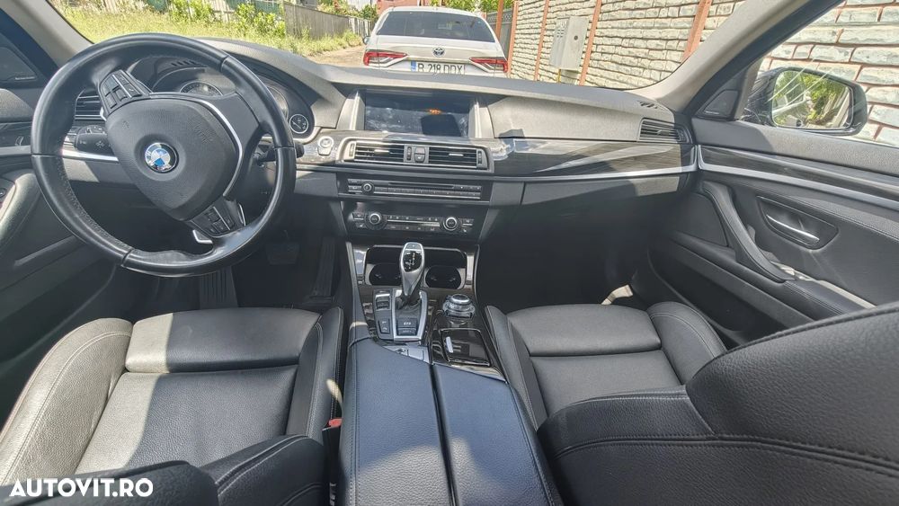 BMW Seria 5 535d xDrive - 13