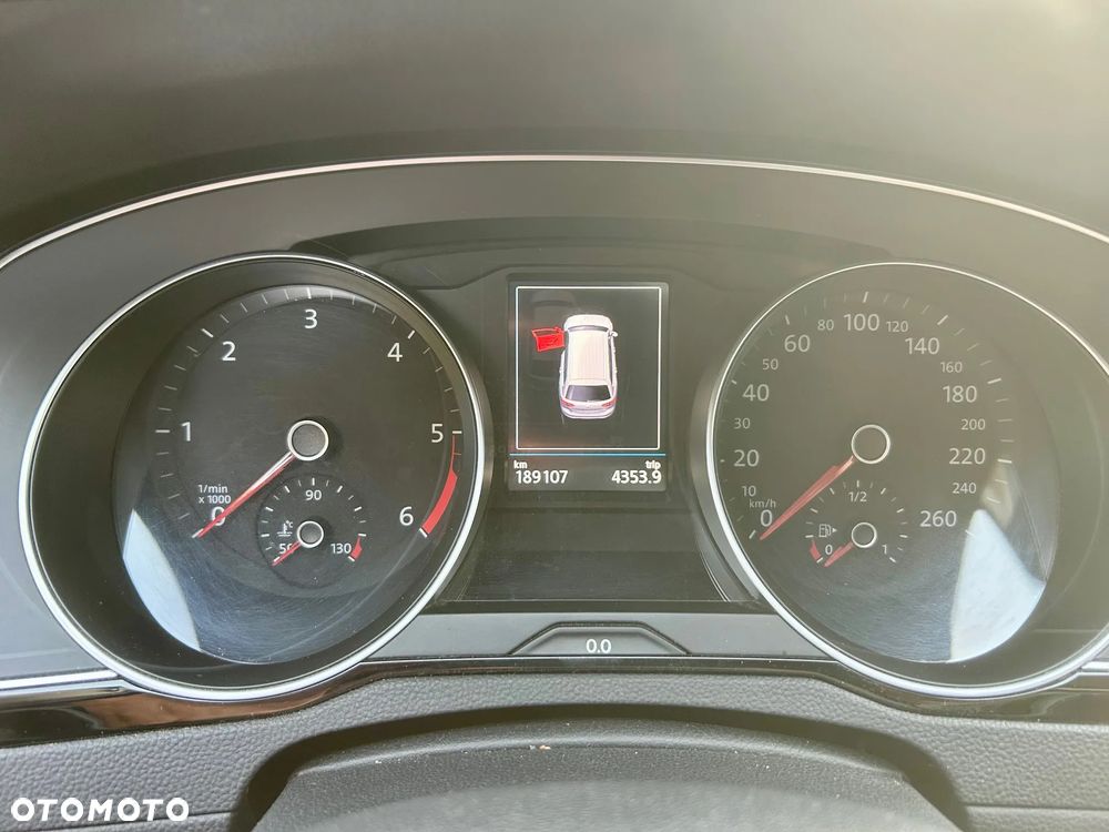Volkswagen Passat Variant 2.0 TDI BMT Highline DSG - 10