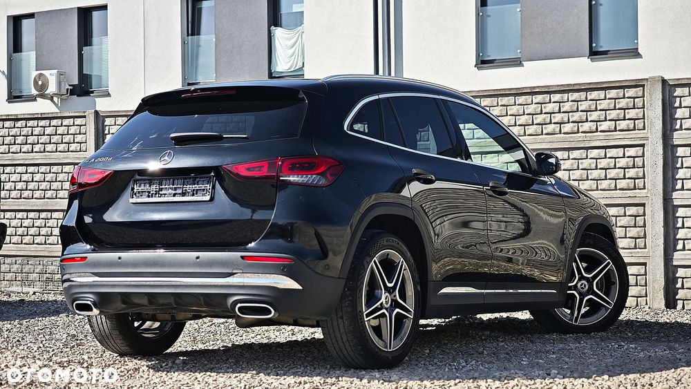 Mercedes-Benz GLA 200 d 8G-DCT AMG Line - 10