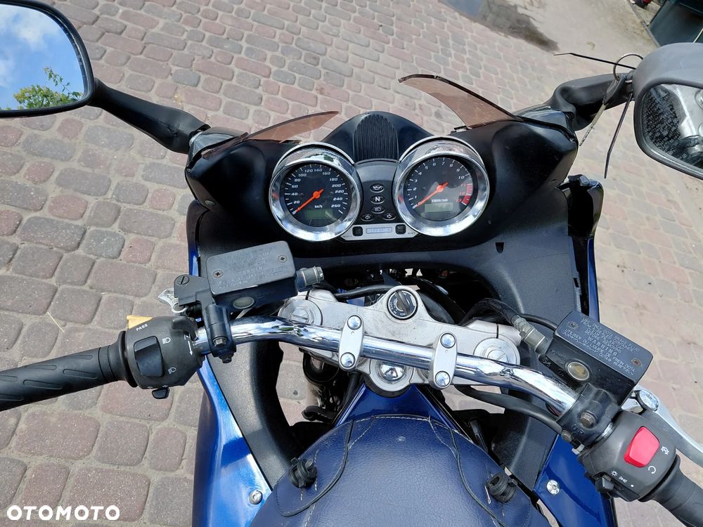 Suzuki Bandit - 10