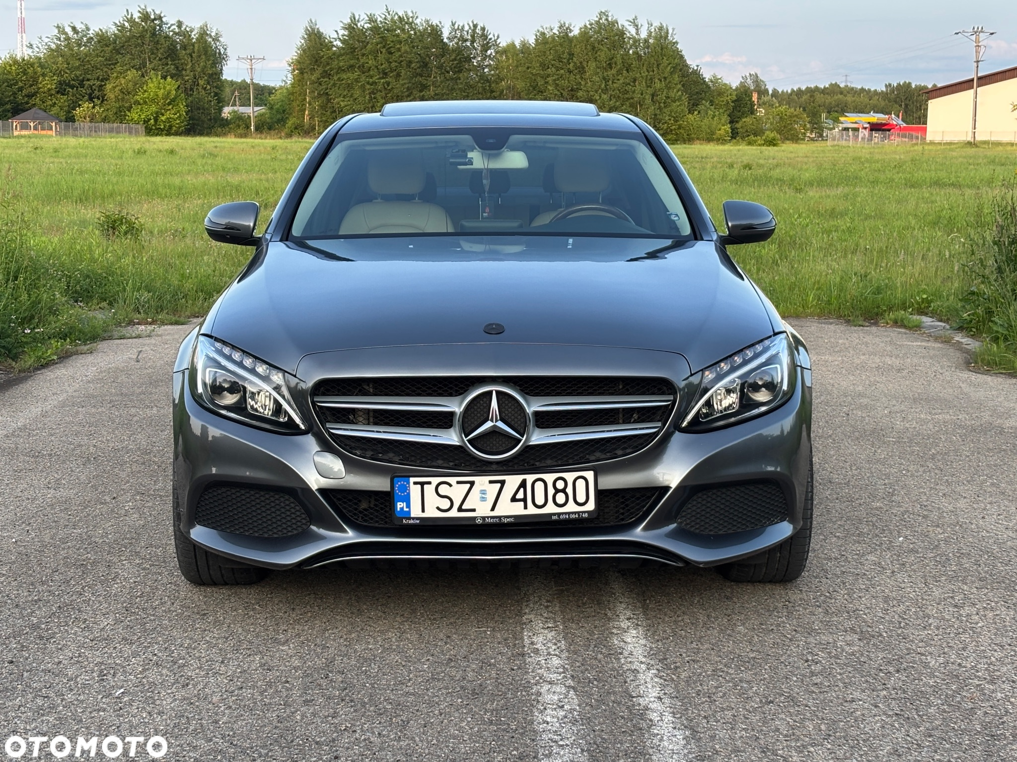 Mercedes-Benz Klasa C 300 9G-TRONIC - 2