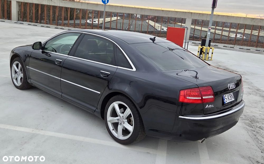 Audi A8 4.2 FSI Quattro - 4