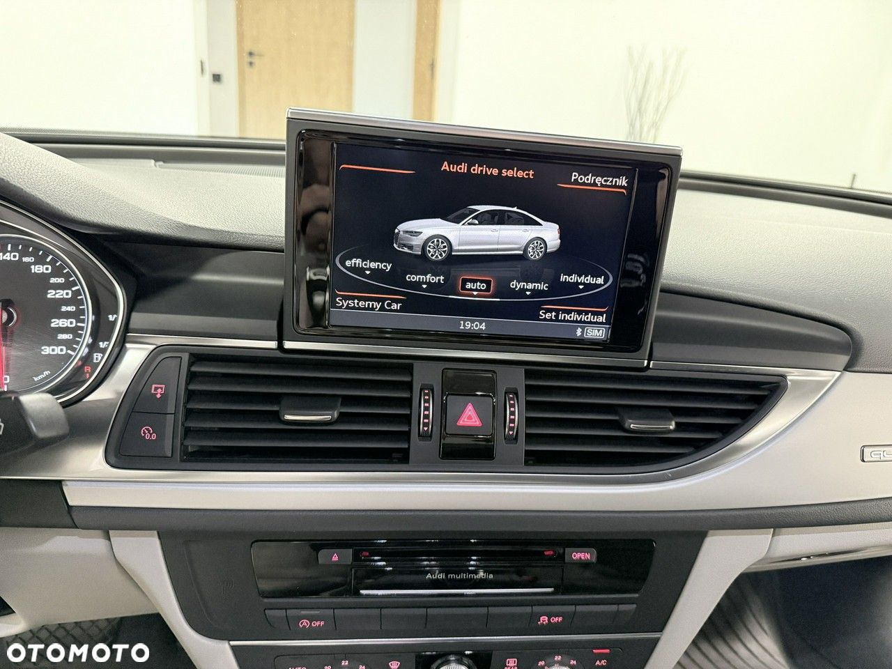 Audi A6 2.0 TDI Quattro S tronic - 24