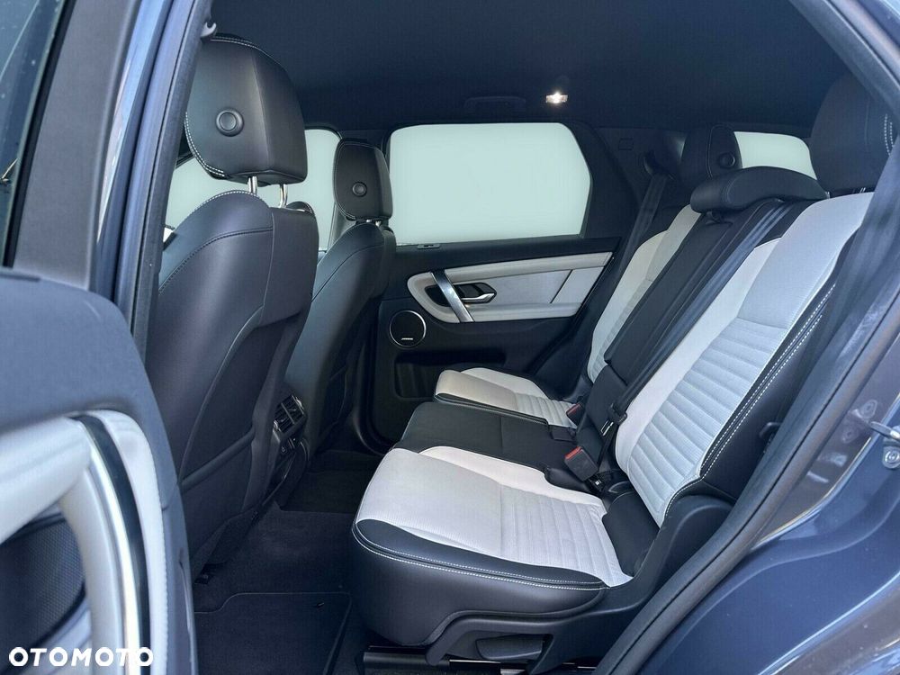 Land Rover Discovery Sport - 17