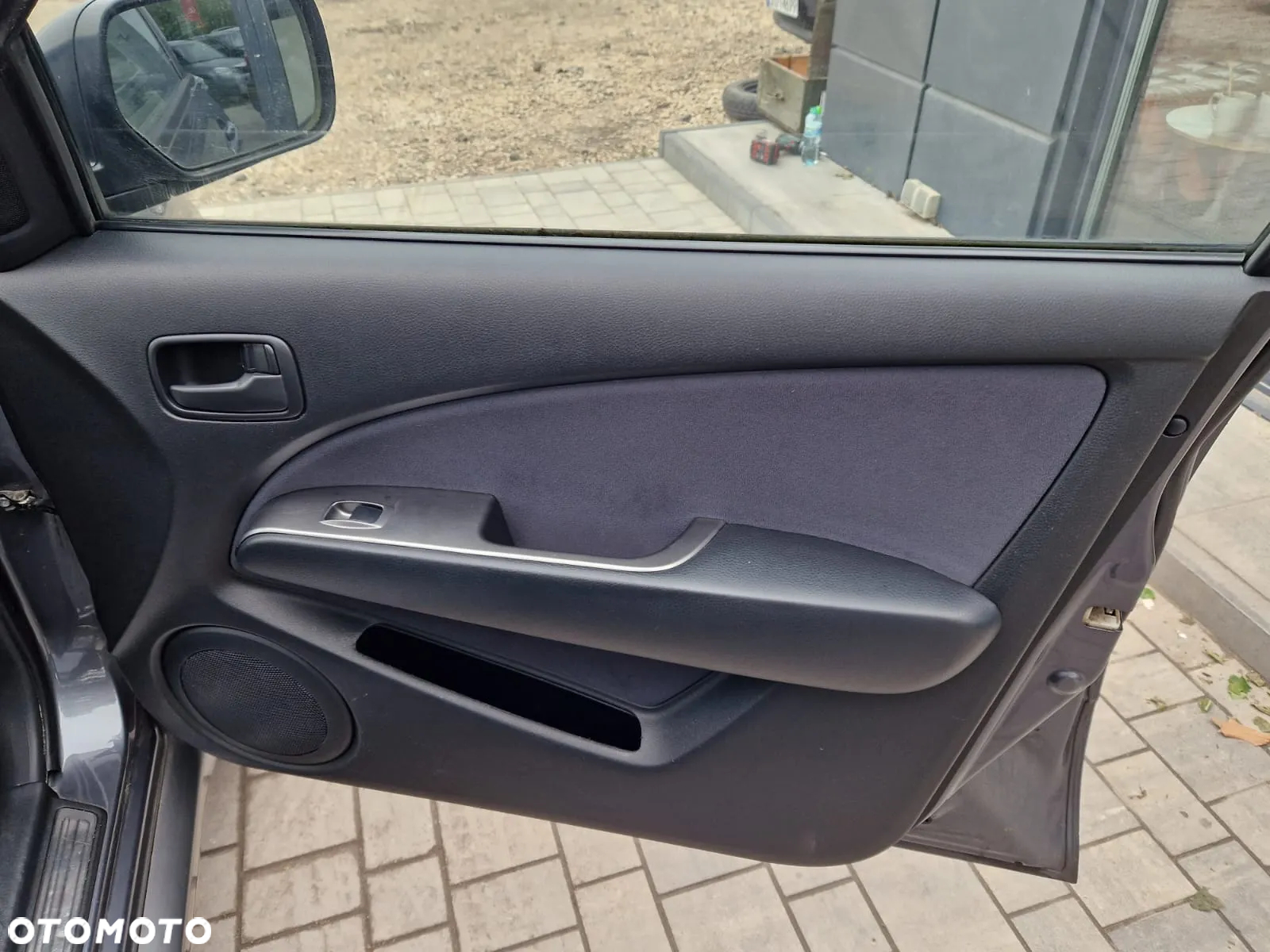 Mitsubishi Outlander 2.0 Comfort - 16