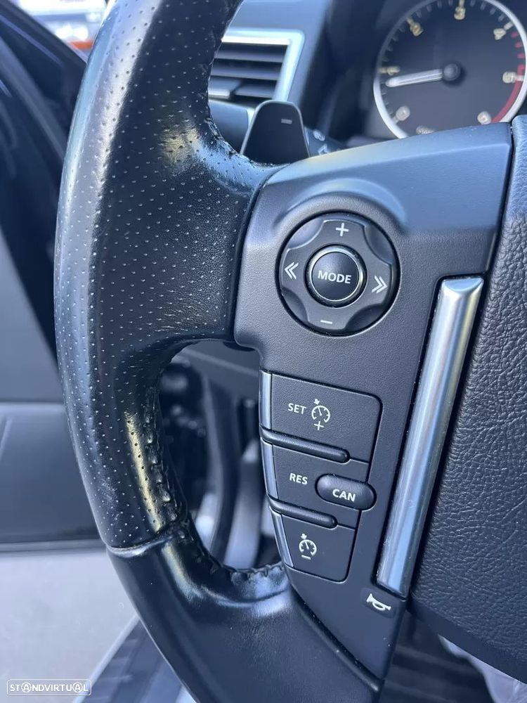 Land Rover Range Rover Sport 3.0 SDV6 HSE Black - 36