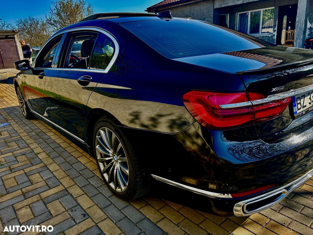 BMW Seria 7 730Ld xDrive - 10