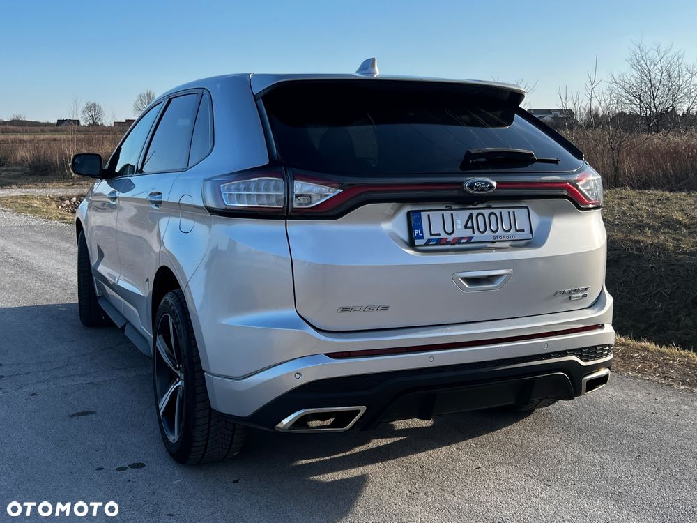 Ford Edge - 12