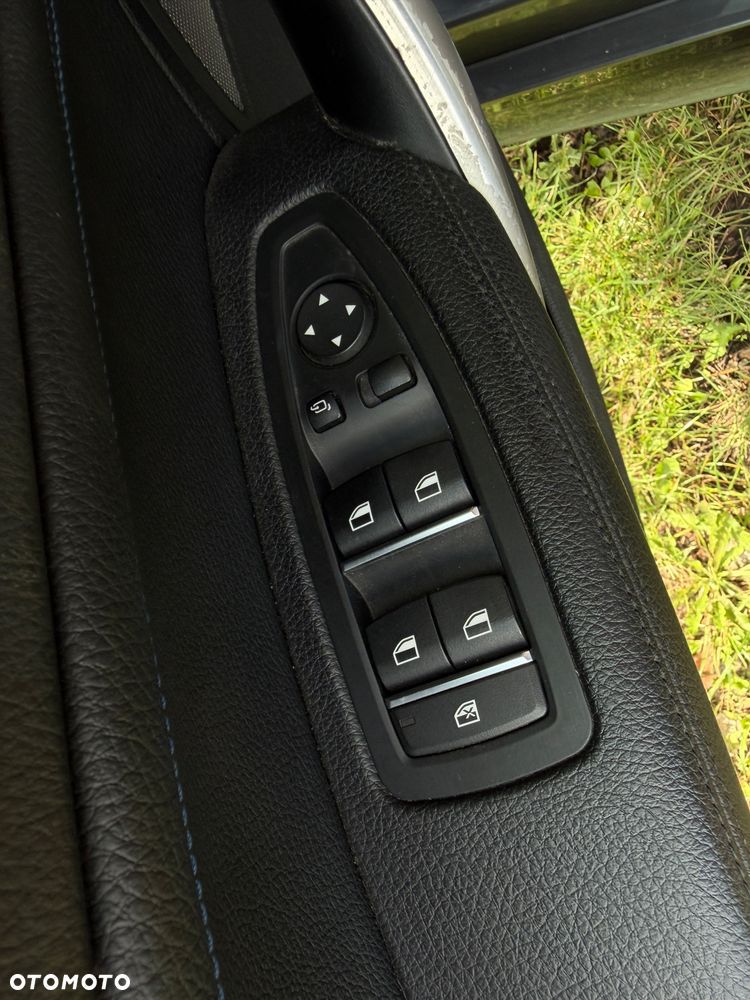 BMW Seria 1 - 29