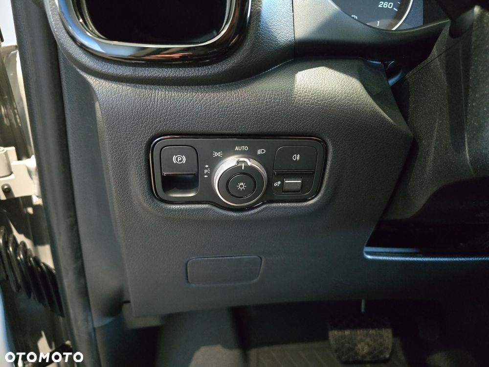 Mercedes-Benz Vito 119 CDI 4x4 Mixto - 11
