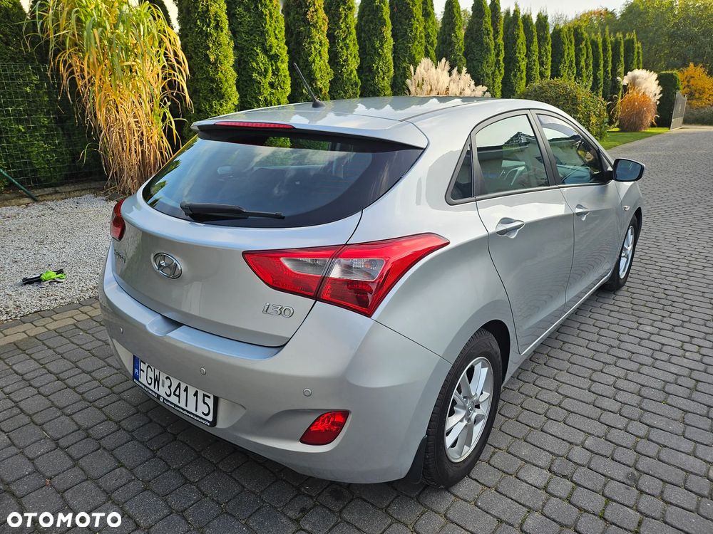Hyundai i30 1.6 Style - 9