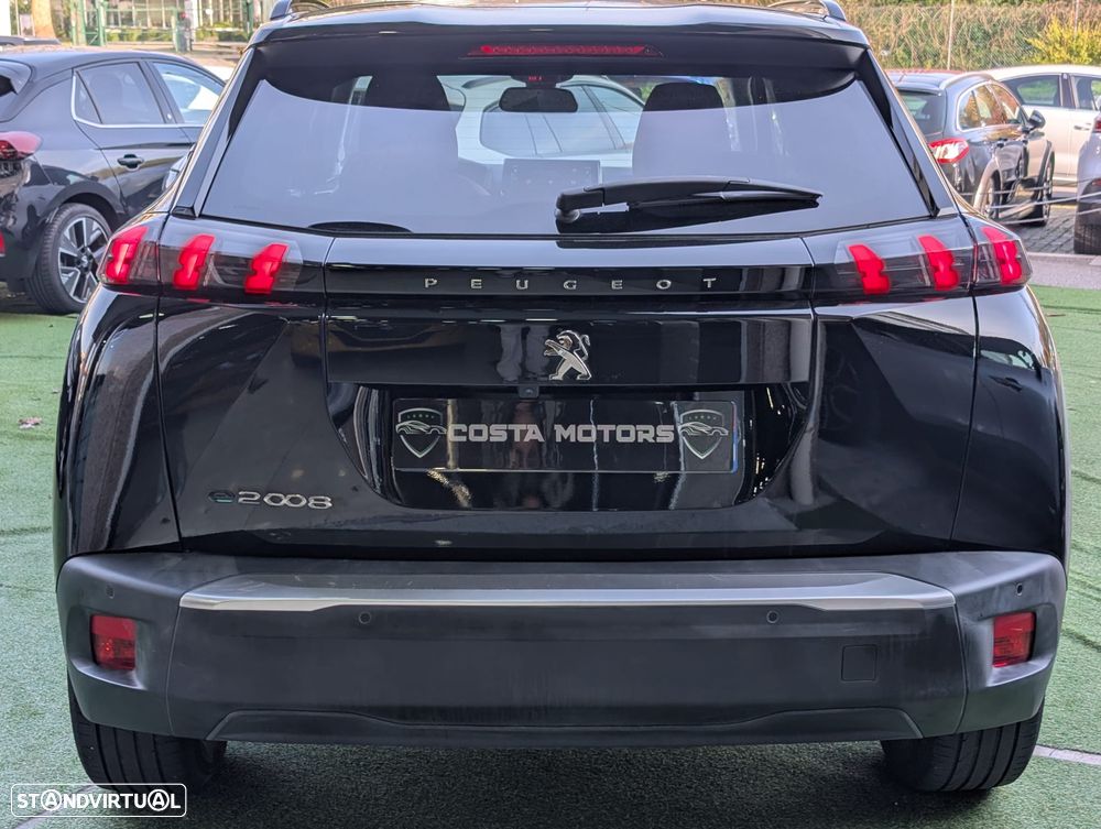 Peugeot e-2008 Allure Pack - 4