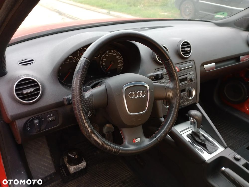 Kierownica Audi A3 Sportback czarna S-Line Stan idealny - 11