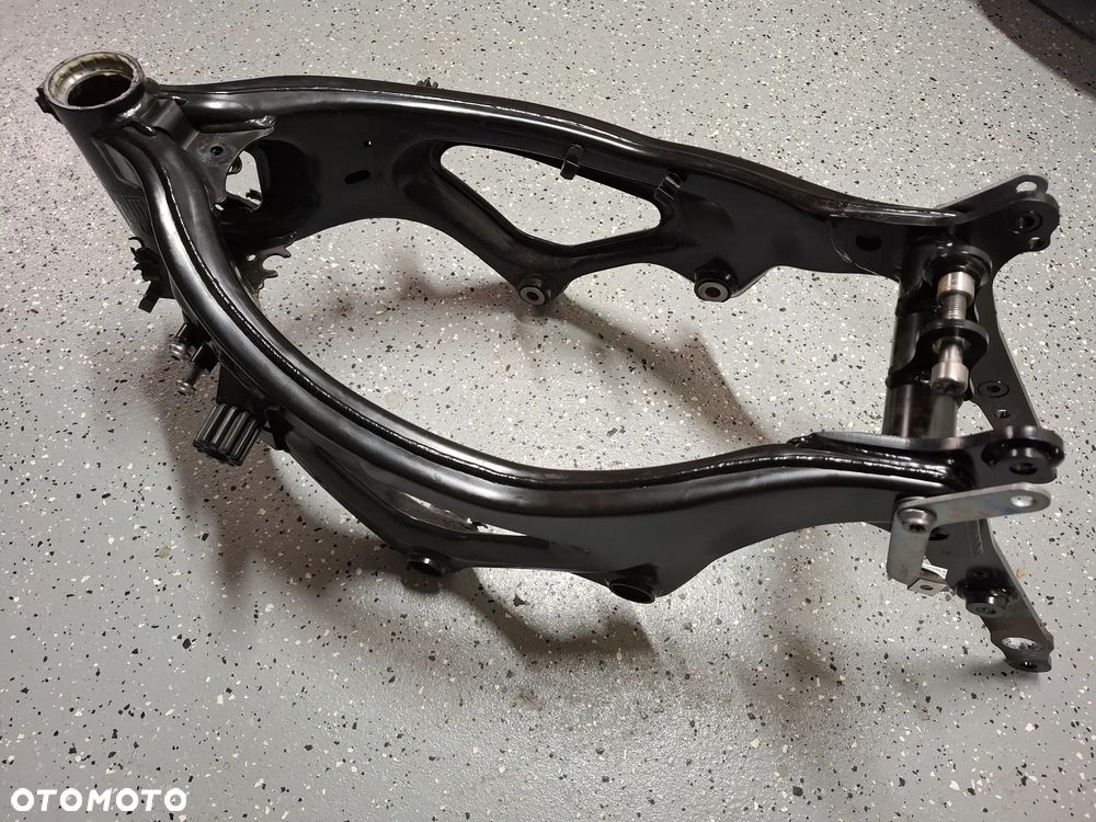 BMW F900 R XR rama - 4