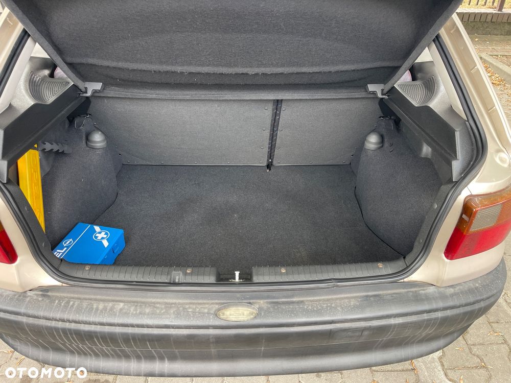 Opel Astra - 14