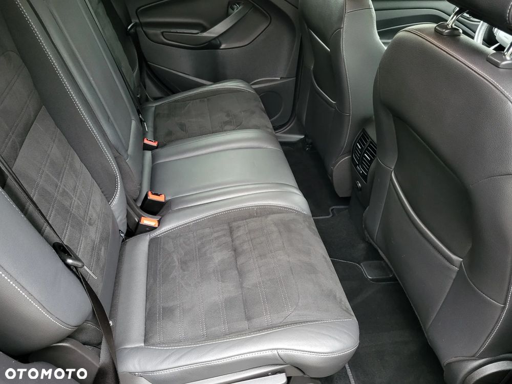 Ford Kuga 2.0 TDCi 4x4 ST-Line - 17
