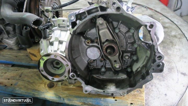 CAIXA DE VELOCIDADES SEAT CORDOBA BERLINA 6L2 - 1