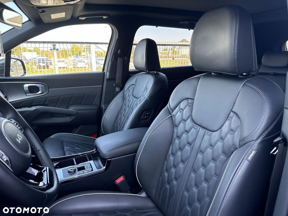 Kia Sorento - 11