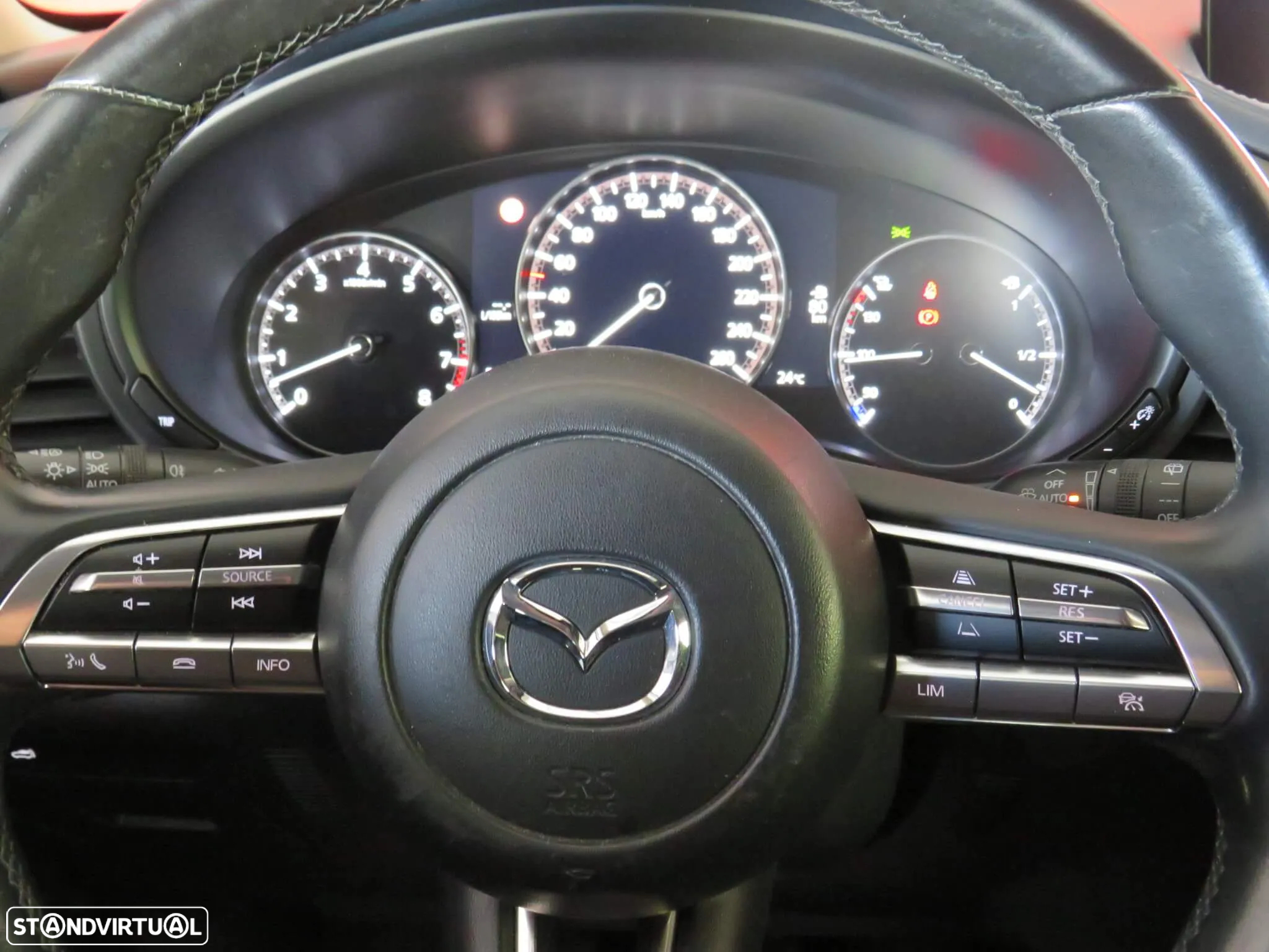 Mazda CX-30 2.0 Sky-G Evolve i-Active - 17