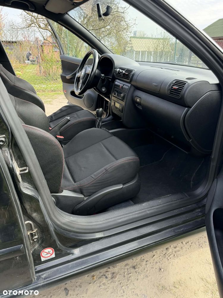 Seat Leon 1.8T Cupra R - 13