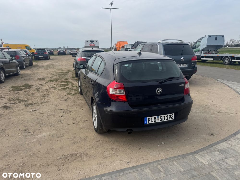 BMW Seria 1 - 16