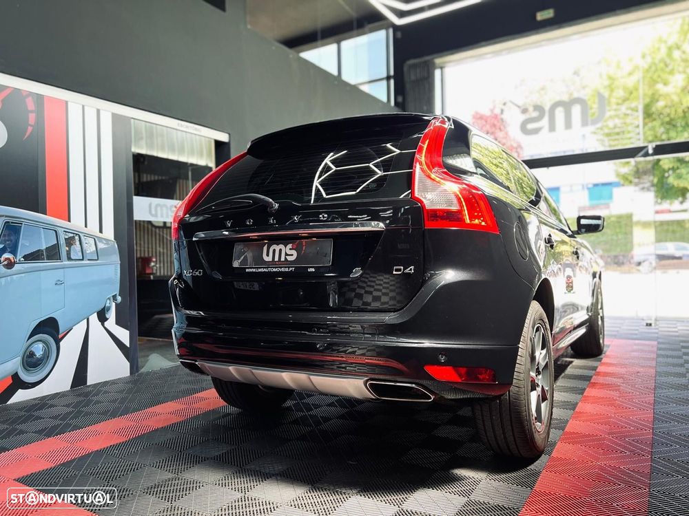 Volvo XC 60 2.0 D4 Volvo Ocean Race - 11
