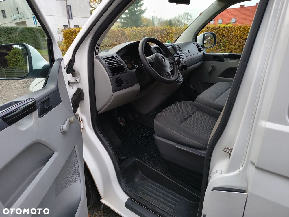 Volkswagen Caravelle L1 Trendline - 10