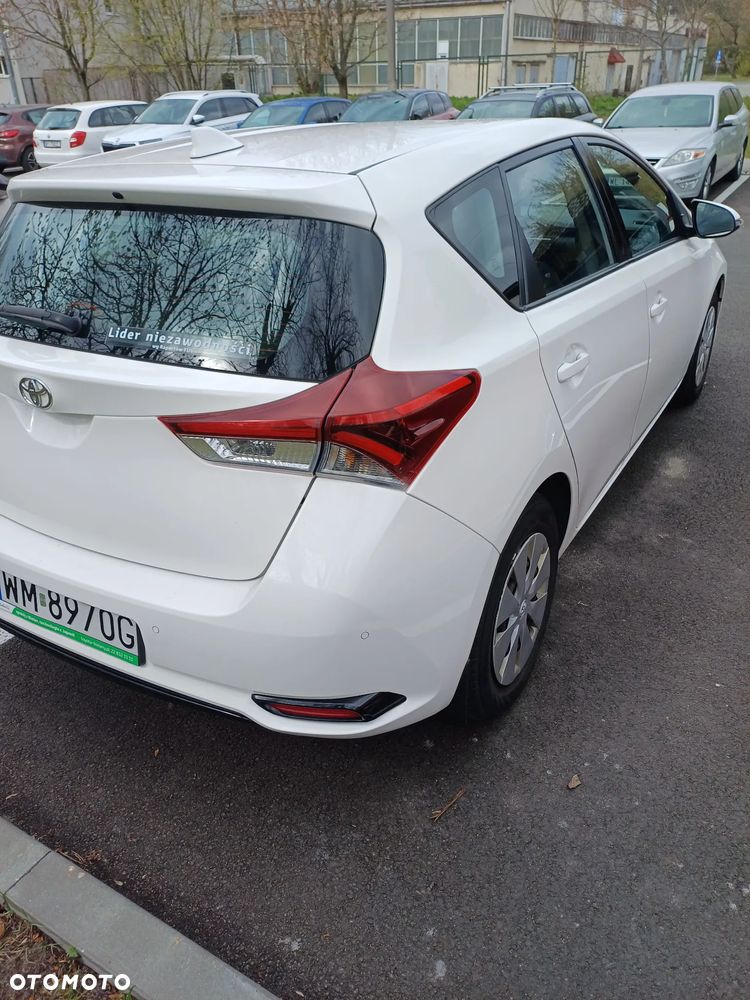 Toyota Auris 1.33 VVT-i Active - 5