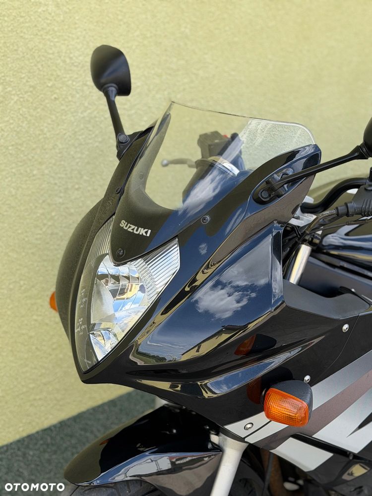 Suzuki GS - 28