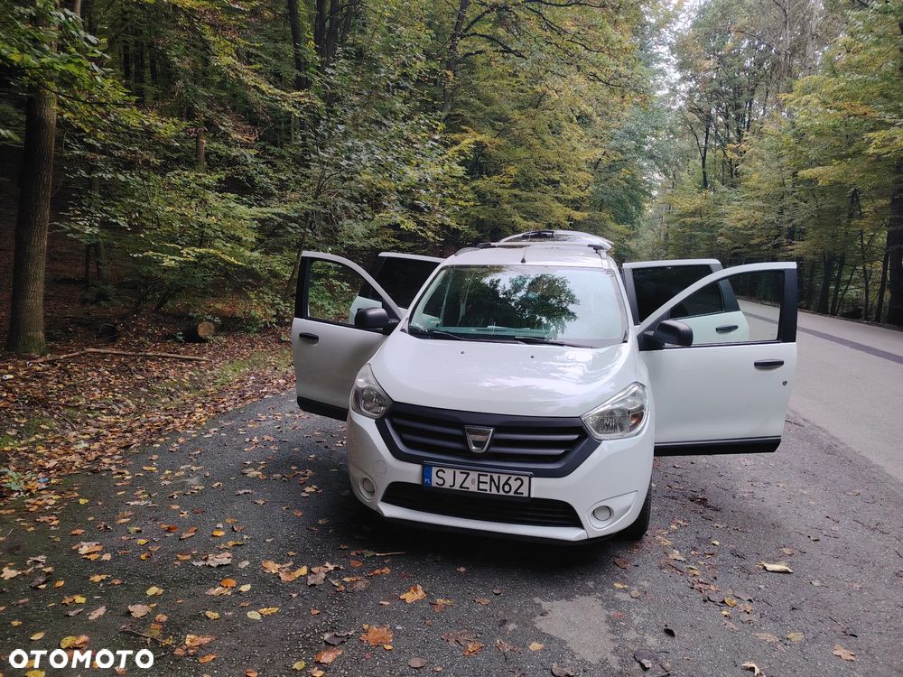 Dacia Lodgy 1.6 SCe Access S&S - 19