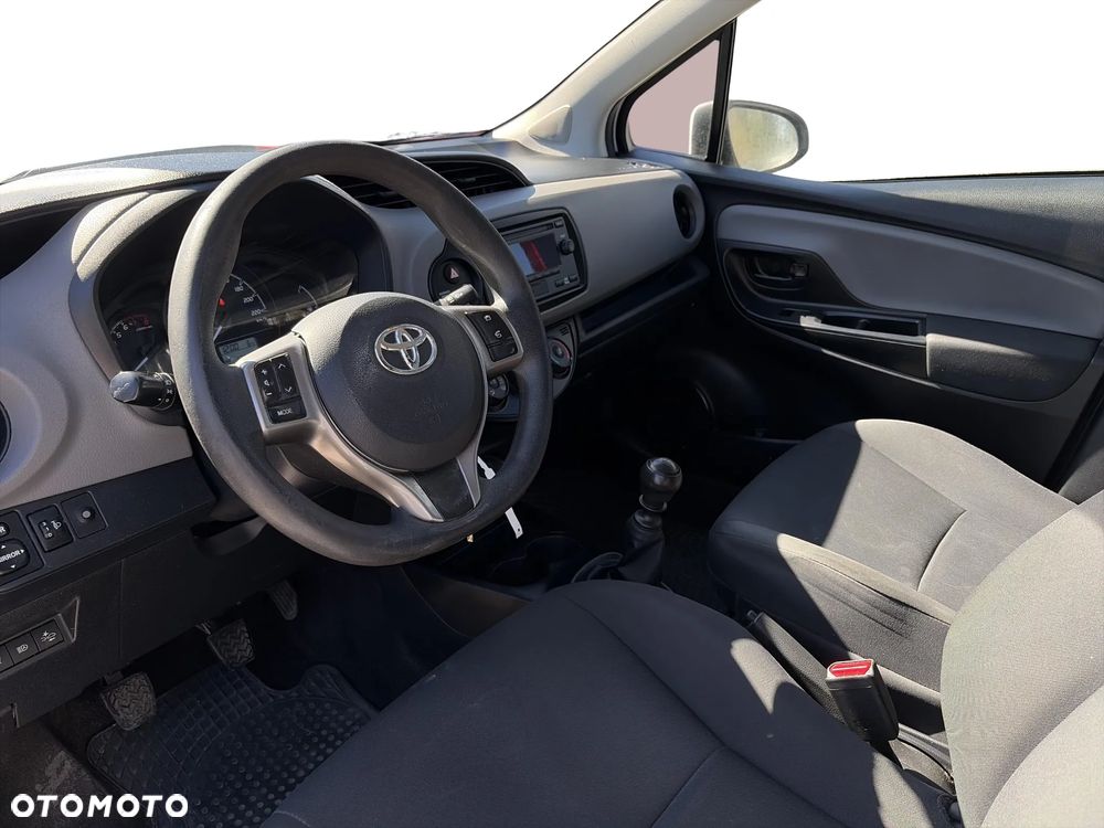 Toyota Yaris 1.5 Active - 11