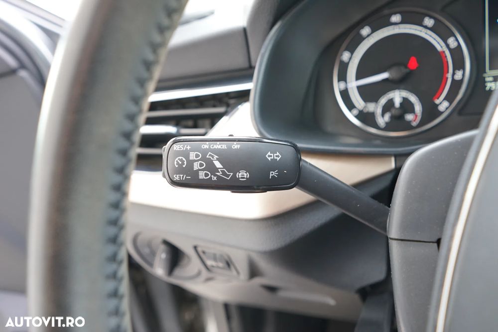 Skoda Kamiq 1.0 TSI Style - 13
