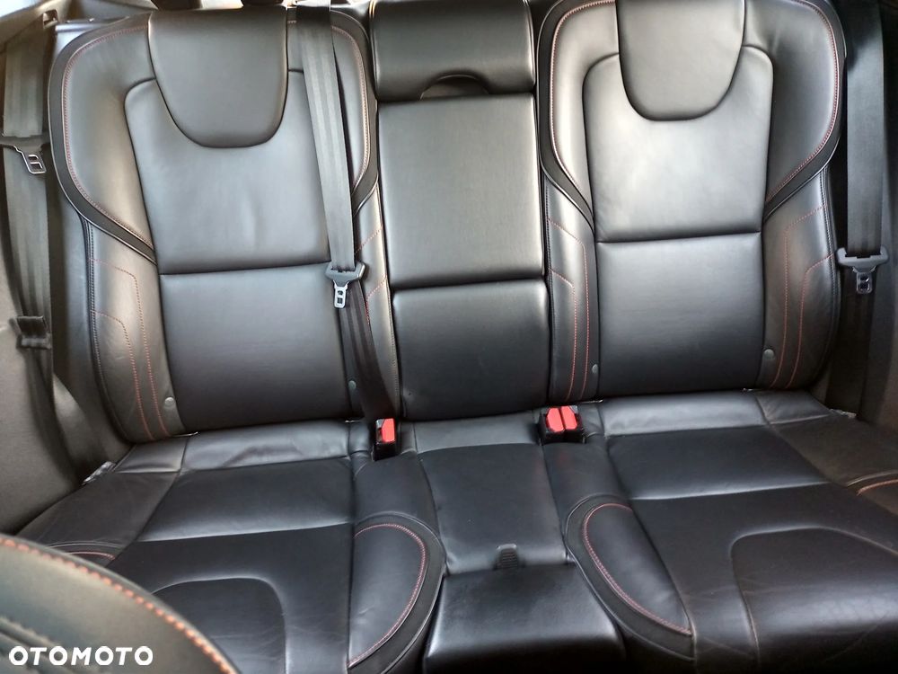 Volvo V40 D2 Drive-E Ocean Race - 16