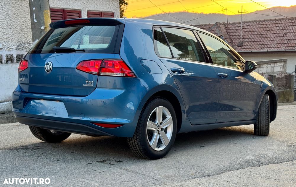Volkswagen Golf 1.2 TSI BMT Comfortline - 33