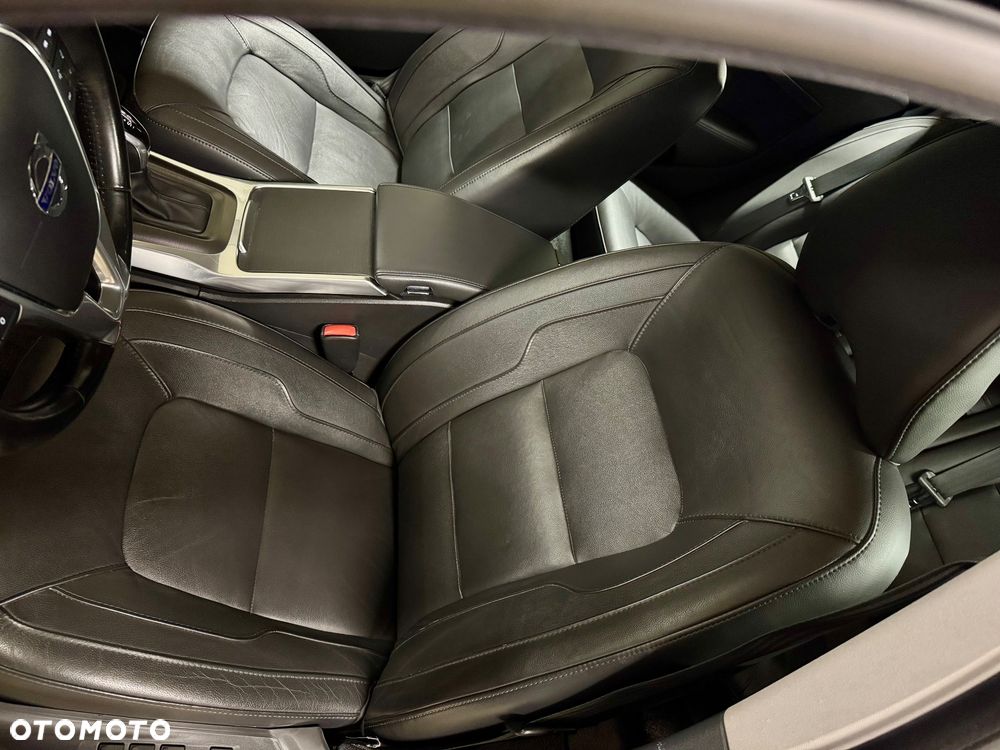 Volvo S80 - 17