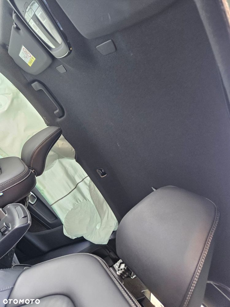 Volvo XC 40 Recharge 78 kWh Twin Motor Ultimate - 5