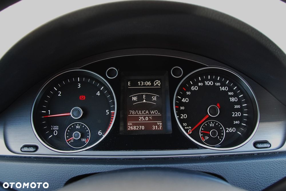 Volkswagen Passat Variant 2.0 Blue TDI SCR Business Edition - 24