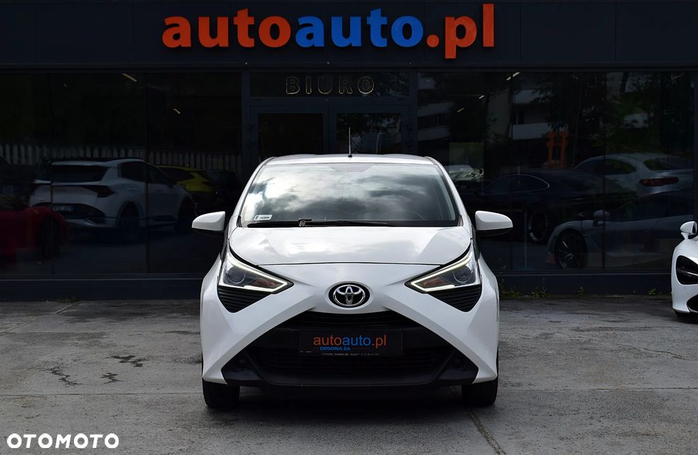 Toyota Aygo x-trend - 2