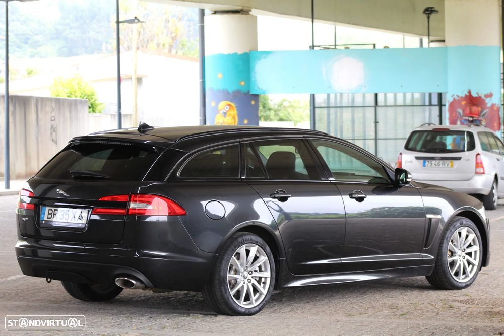 Jaguar XF Sportbrake 2.2 D R-Sport - 6