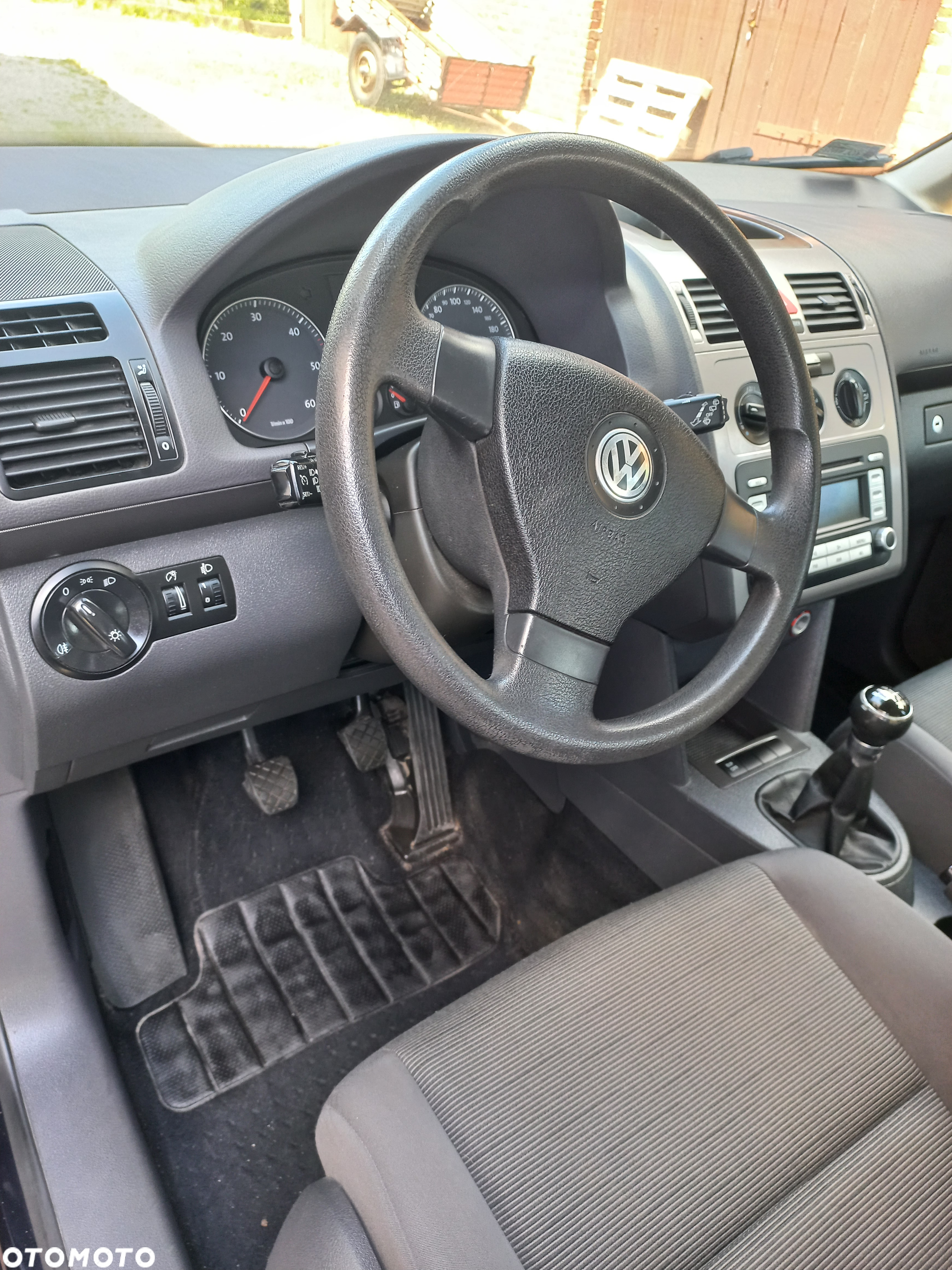 Volkswagen Touran 1.9 TDI Highline - 5
