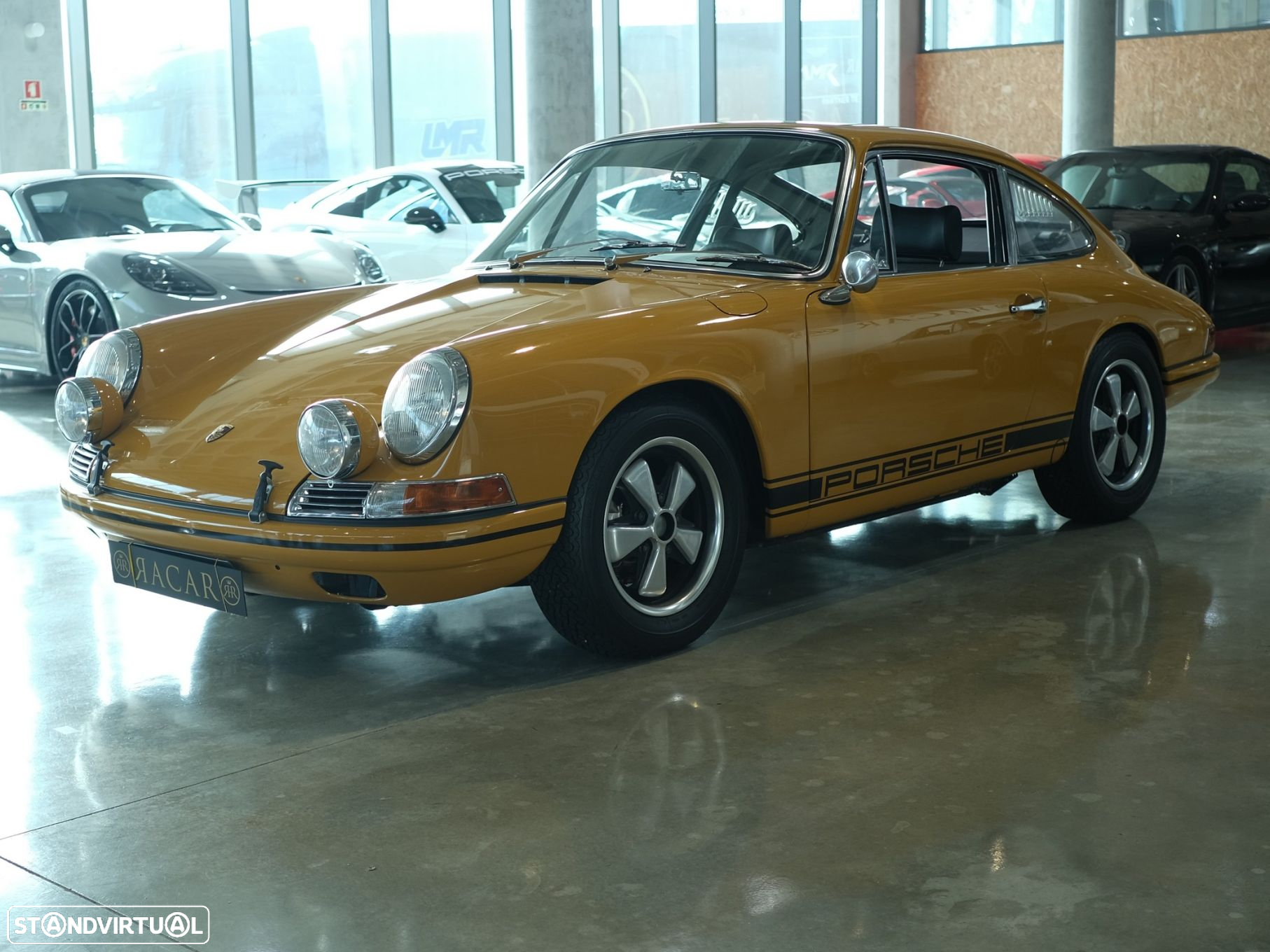 Porsche 911 Série F - 4